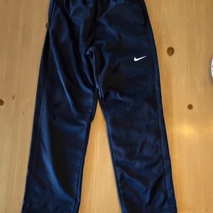 Nike Kids XL Joggers Black dri-fit